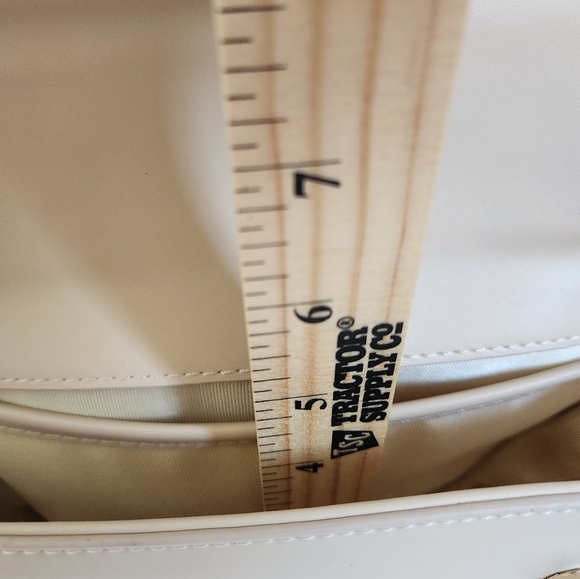 NWT Melie Bianco Frieda Nude Recycled Vegan Leather Crossbody Bag - Picture 12 of 12